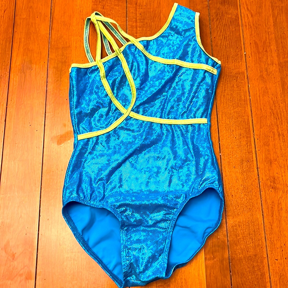 Arisbeth Leotard